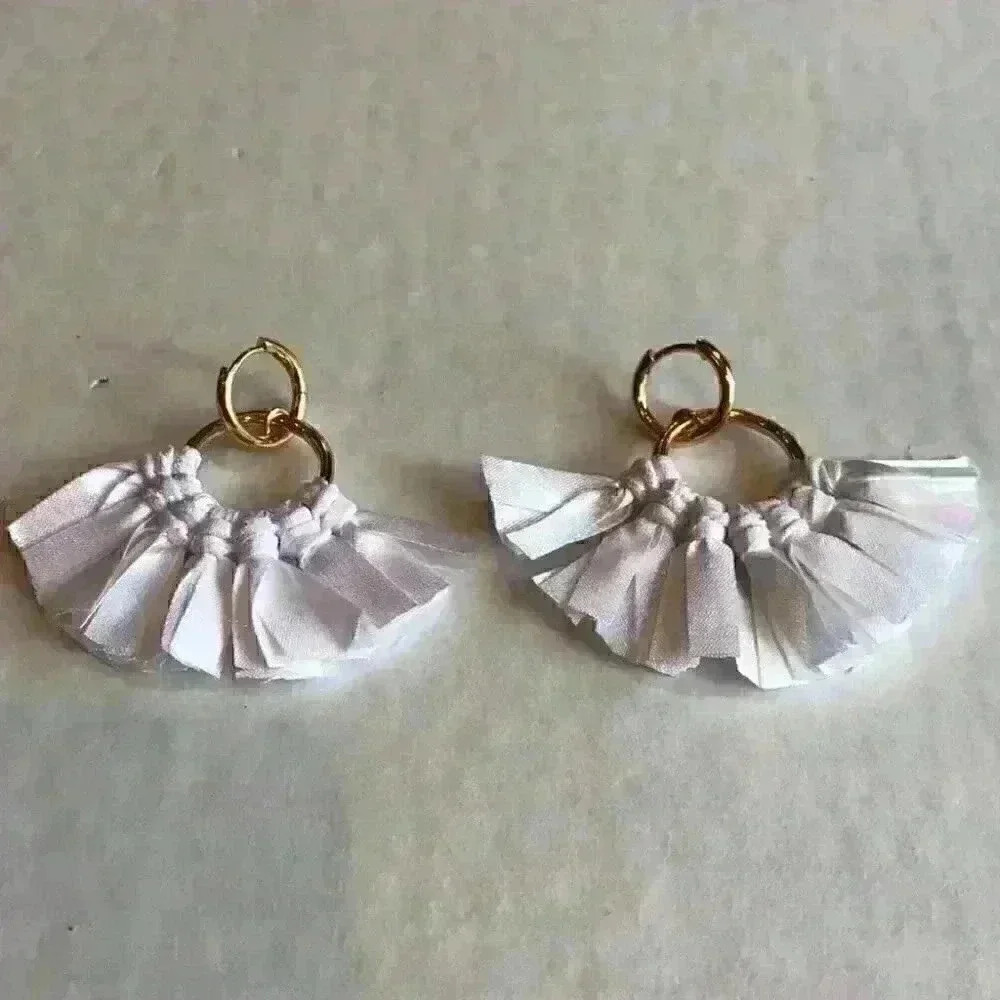 J Crew new Fabric Fan Earrings in White - Picture 6 of 8